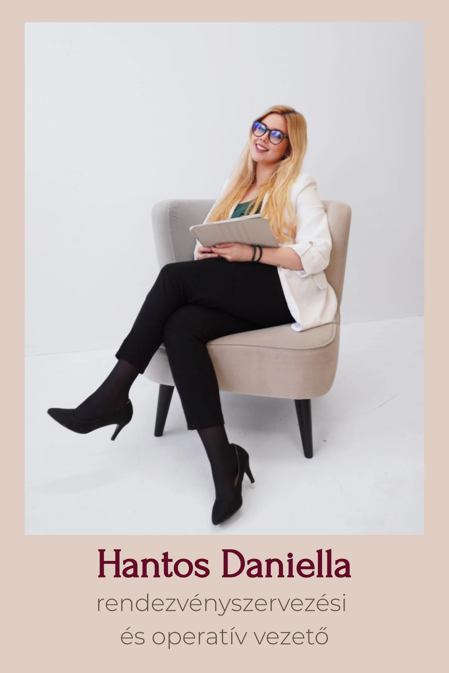 hantos-daniella-moodea